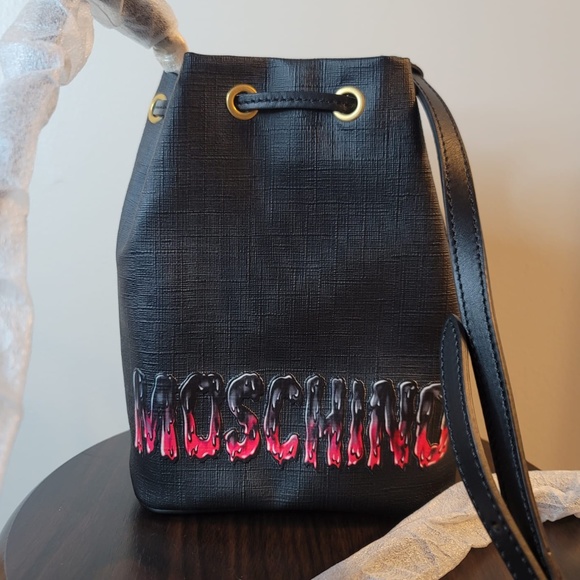 Moschino Bat Teddy Bear Bucket Bag - Picture 2 of 6